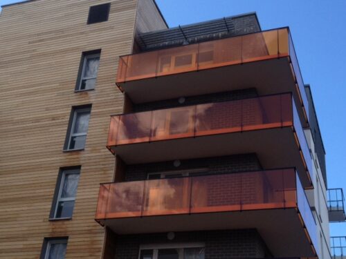 Les garde-corps alu pour une multitude de formes et de couleurs